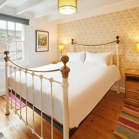 Host & Stay - Hampdon Cottage Staithes Exterior photo