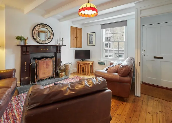 Host & Stay - Hampdon Cottage